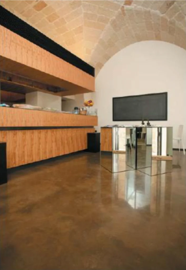 Foto Galería Revestimientos Tesla